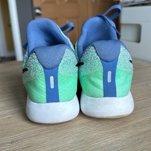 Nike Lunarepic Low Flyknit 2 Women's Size 8.5 Running TF bluemoon/vaporgreen - Picture 6 of 7